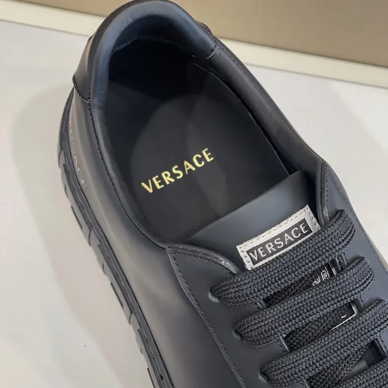 Versace Shoe 